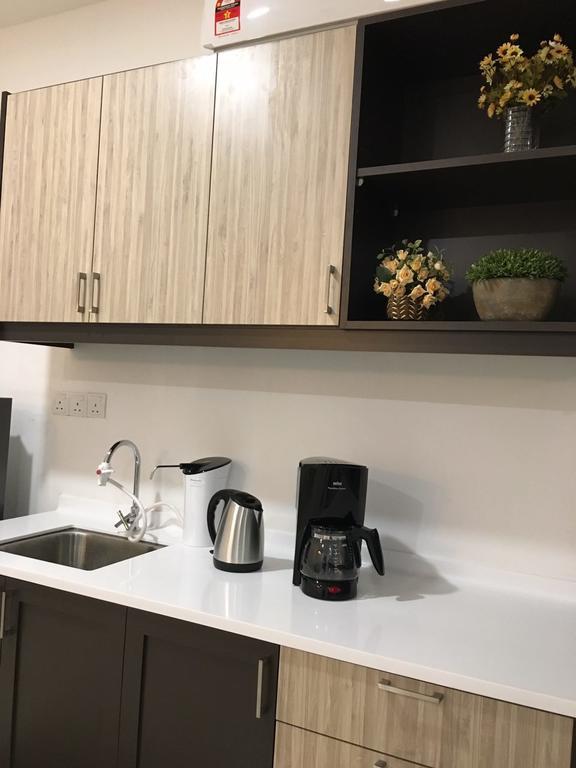 Petaling Jaya Atria Sofo Suite Экстерьер фото